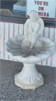 Concrete 2-Piece Cerub Birdbath