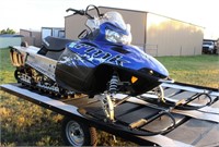 2010 Polaris Snowmobile w/2014 Echo Trailer