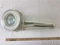 Magnifying Lamp