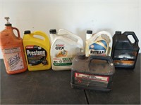 Box of assorted motor oils, bar & chain oil,
