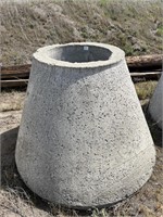Concrete cast manhole