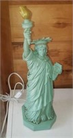 "Statue fo Liberty" Molded Plasiic Table Lamp