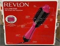 Revlon One Step Hair Dryer And Volumizer Brush*