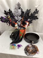 Miscellaneous Halloween Decorations