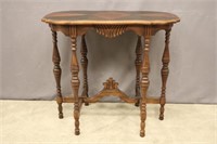 ANTIQUE SIDE TABLE:
