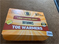 BOX TOE WARMERS