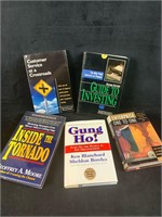 Lot Of 5 Vintage Business finance Books