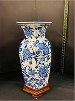 Bombay Cobalt Blue chinoiserie vase w/