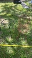 Outdoor iron chair planter