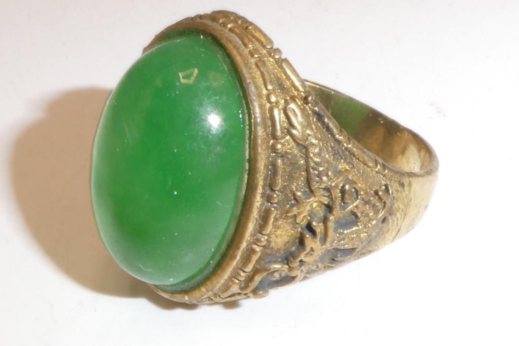 ANTIQUES - COLLECTIBLES - JEWELLERY & MORE AUCTION #203