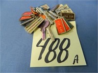 (25) Miniature Illinois Keychain License Plates