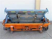 Monroe Sidewinder Spreader