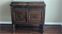 ANTIQUE WOODEN VICTROLA CABINET - RESERVE $75