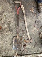 Flat shovel and axe