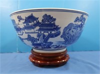 Lg Blue & White Bowl w/Wooden Stand