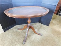 Oval Table w/Inlaid Glass Top-18" x 26"