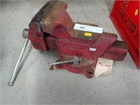 Columbian D45-M4 Bench Vise