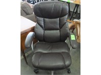 HIGH BACK SOFT OFFICE CHAIR
