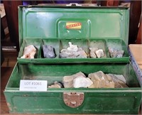 VTG MASTER TACKLE BOX W/COLLECTIBLE ROCKS