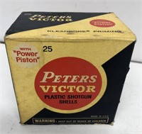 Peters Victor plastic shotgun shells partial box