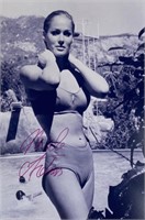 Autograph  Ursula Andress Photo