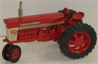 Ertl Farmall 460 Tractor, Repaint, 1/16