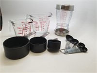 Assorted Measuring Cups