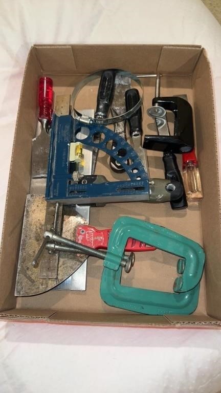 Miscellaneous lot of tools