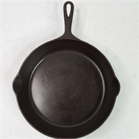 10.5 INCH CAST IRON SKILLET