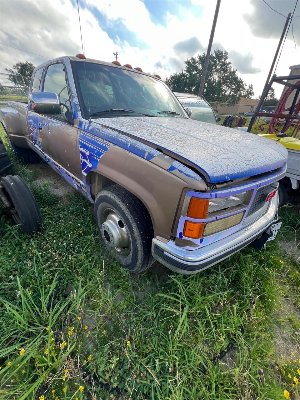 RAINS ISD GREENHOUSE, BUILDING, TRUCK AUCTION