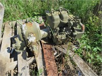 2 Cylinder Wisconsin Gas Engine w/Water Pump