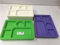 Lot of Plastic Serving Lunchroom Trays