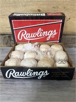 Rawlings 12 baseballs