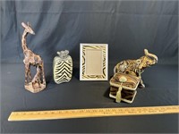 Lot of African themed items