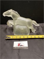 Frosted glass horse jumping statue