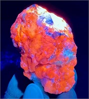 52 Gm Amazing Fluorescent Hackmanite Specimen