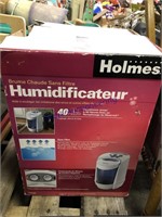 HOLMES HUMIDIFIER