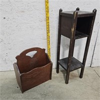 Small stand, magazine holder