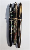 THREE SHEAFFER FOUNTAIN PENS 14K NIB