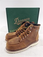 New Men's 9.5EE Danner Cedar River Boots