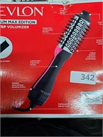 Revlon Titanium Max Edition Volumizer Brush