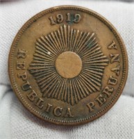 1919 Peru Un Two Centavos Bronze Coin XF