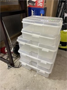 (5) Plastic Storage Boxes