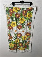 Vintage 70s Floral Bath Towel