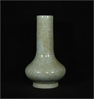 Chinese ru kiln porcelain vase