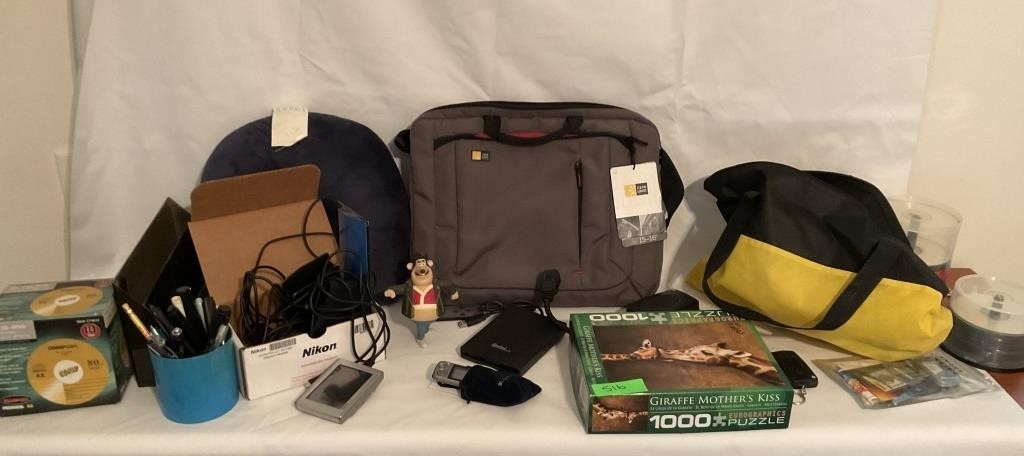 Group lot Garmin and more