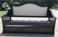 Sofia Vergara Black & Gray Day Bed with Trundle