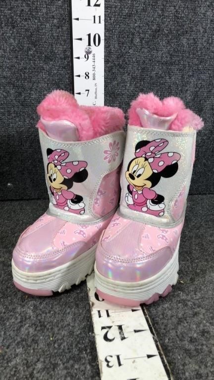 minnie mouse boots size 10