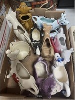 BOX OF COW CREAMERS