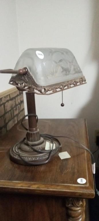 Vintage Bronze Tone Banker's Lamp.